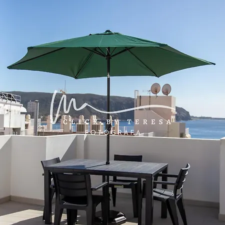 Few Steps From The In Cristianos Hostel *